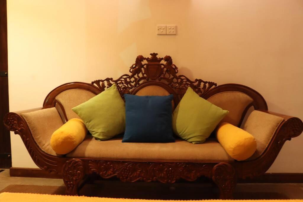 Colonial Residence Kandy Villa Exterior foto